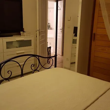 Pensjonat Bougainviliers Chambres Chez L'habitant *